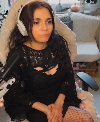 Full leaked Tania derveaux page private onlyfans photo