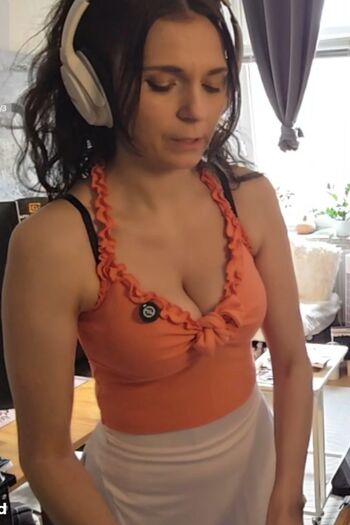 Full leaked Tania derveaux page private onlyfans photo