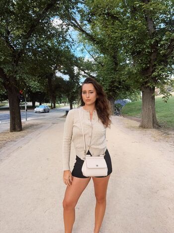 Full leaked Tania koh lanta page private onlyfans photo