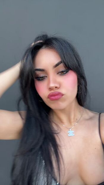 Full leaked Tara yummy page private onlyfans photo