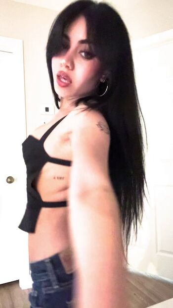 Tara Yummy