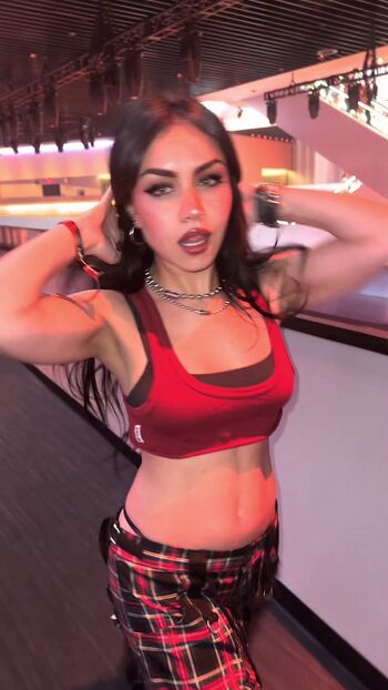 Full leaked Tara yummy private onlyfans photo