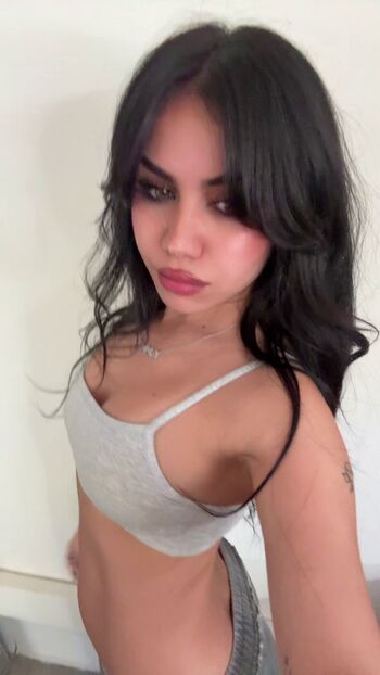 Full leaked Tara yummy private onlyfans photo