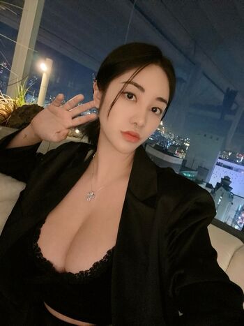 Full leaked Tashayung page private onlyfans photo