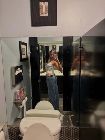 Full leaked Tate mcrae page private onlyfans photo