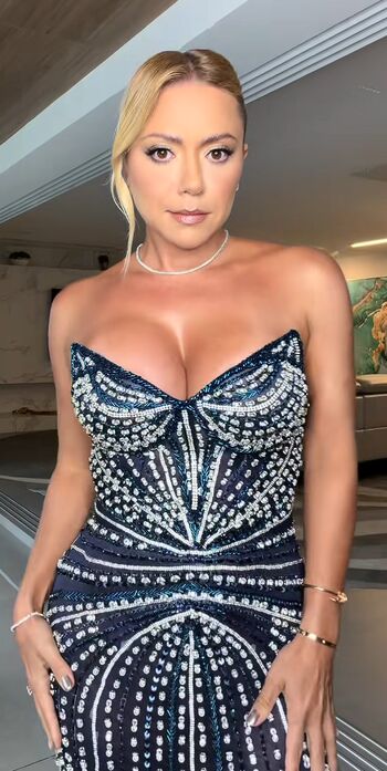 Full leaked Tati cariani private onlyfans photo