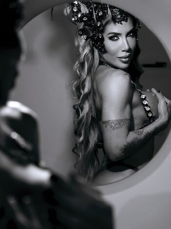 Full leaked Tatiane minerato page private onlyfans photo