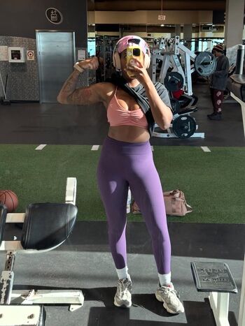 Full leaked Tattedpoodle private onlyfans photo