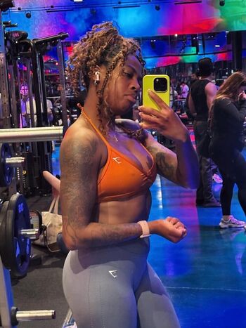 Full leaked Tattedpoodle private onlyfans photo