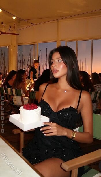 Full leaked Tay morad private onlyfans photo
