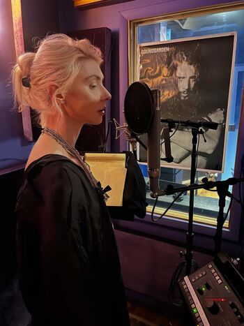 Full leaked Taylor momsen private onlyfans photo