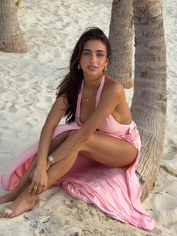 Full leaked Taylor nunez page private onlyfans photo