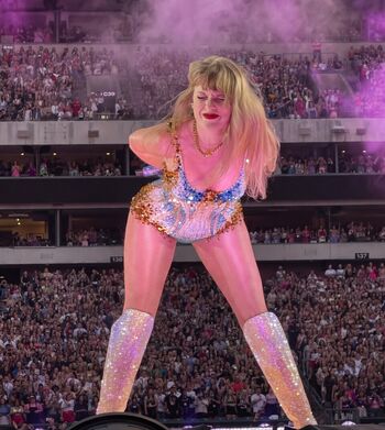 Full leaked Taylor swift  page private onlyfans photo