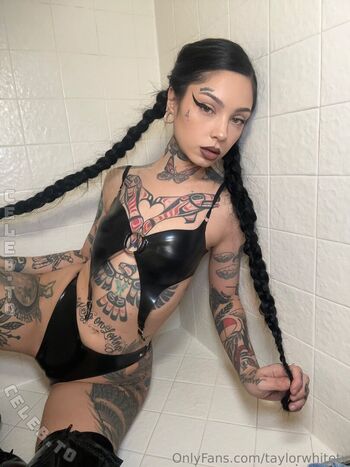 Full leaked Taylor white page private onlyfans photo