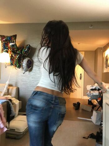 Full leaked Tenderlybae private onlyfans photo