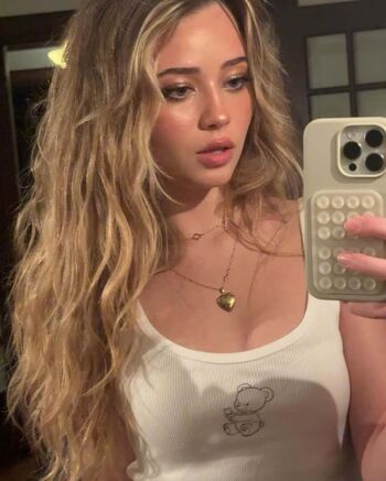 Full leaked Tess holloway private onlyfans photo