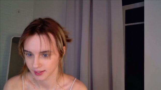 Full leaked Tessa shy private onlyfans photo