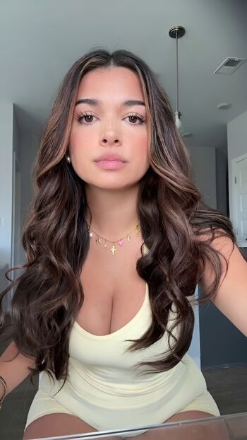 Full leaked Tessmonpere private onlyfans photo