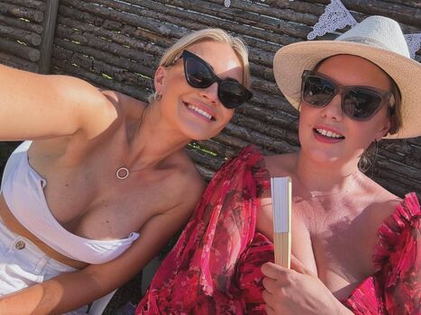 Full leaked Thalia pitzner page private onlyfans photo