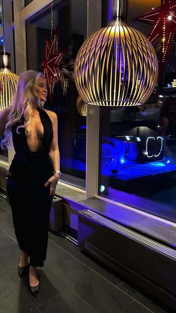 Full leaked Thalia pitzner page private onlyfans photo