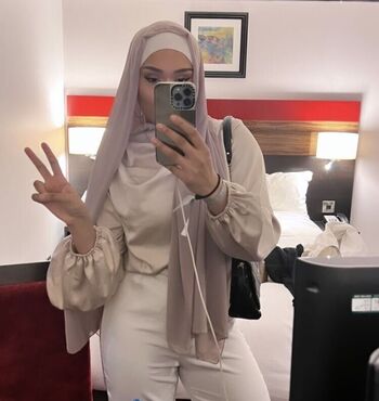 Full leaked Thaslimaakkas private onlyfans photo