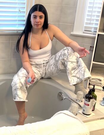 Full leaked Thatgirlgatto private onlyfans photo