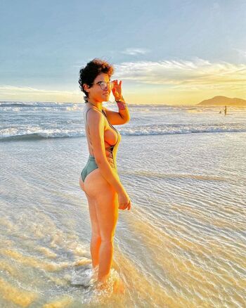 Full leaked Thayane private onlyfans photo