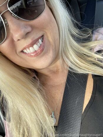 Full leaked The naughty cougar private onlyfans photo