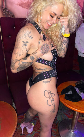 Full leaked Theixxs private onlyfans photo