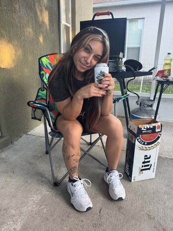 Full leaked Thea hail private onlyfans photo