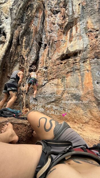 Full leaked Thedesperatene private onlyfans photo