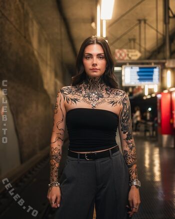 Full leaked Thedevilwasanangelfirst private onlyfans photo