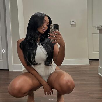 Full leaked Thediamondicee private onlyfans photo