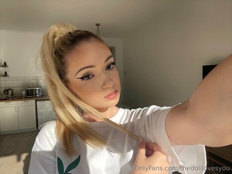 Full leaked Thedolllovesyou private onlyfans photo
