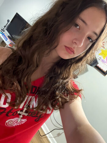 Full leaked Thehoneybeee private onlyfans photo