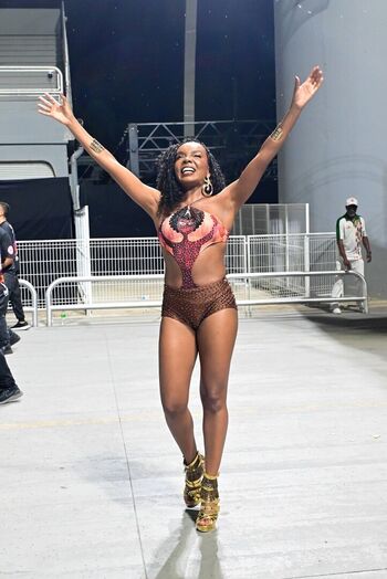 Full leaked Thelma assis page private onlyfans photo