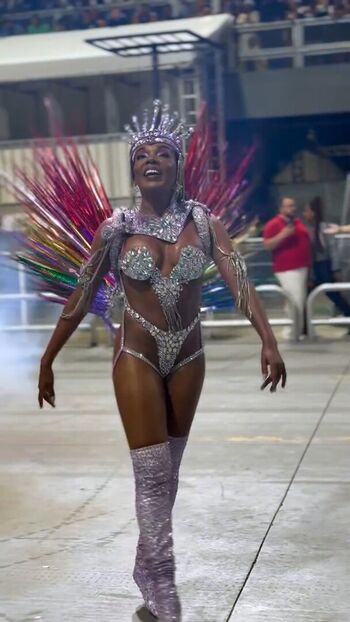 Full leaked Thelma assis private onlyfans photo