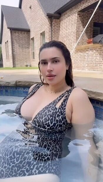 Full leaked Theonlyone private onlyfans photo