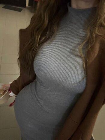 Full leaked Theyloveaiza private onlyfans photo