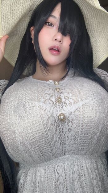 Full leaked Thick asian women page private onlyfans photo