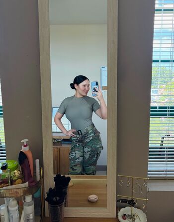 Full leaked Thick asian women private onlyfans photo