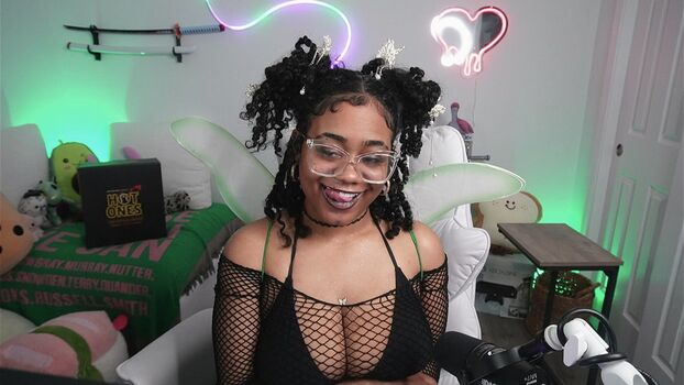 Full leaked Thtguhrld private onlyfans photo