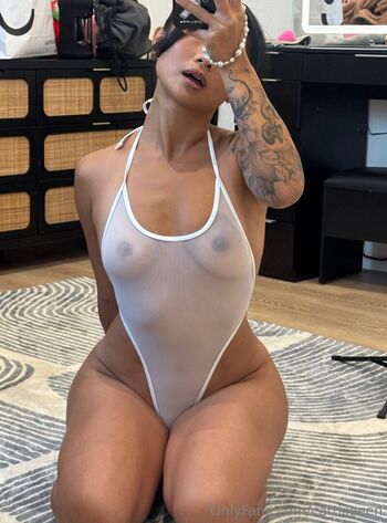 Full leaked Tiiieeen private onlyfans photo