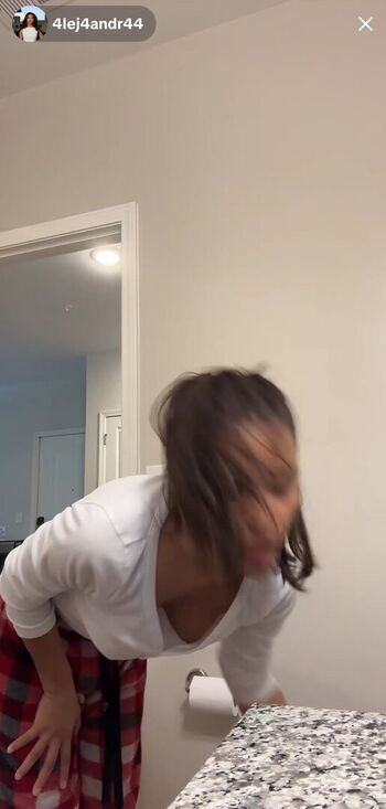 Full leaked Tiktok live nipslips nudity private onlyfans photo