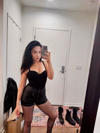 Full leaked Tina guo page private onlyfans photo