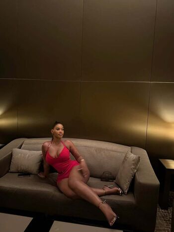 Full leaked Tinah bae private onlyfans photo