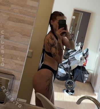 Full leaked Tinelilnumb private onlyfans photo