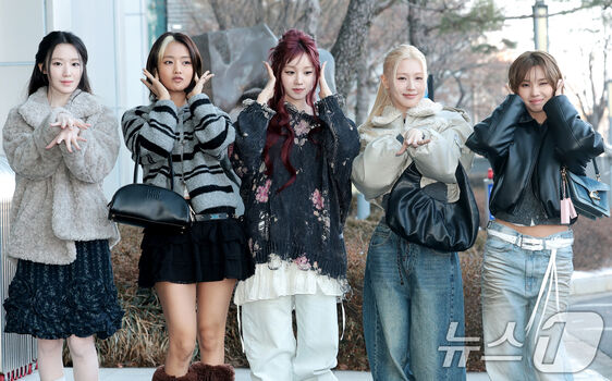 Full leaked Tiny pretty j page private onlyfans photo