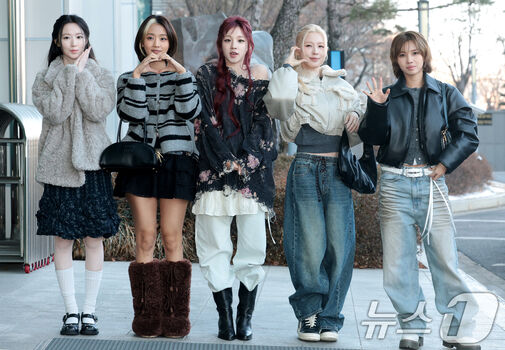 Full leaked Tiny pretty j page private onlyfans photo