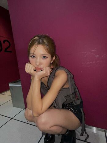 Full leaked Tiny pretty j page private onlyfans photo